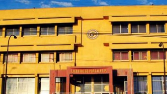 Liceo Politécnico de Tocopilla Contará Con Nuevos Equipos de Computación y Multimedia