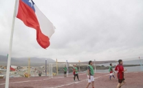 Vecinos de Caleta Abtao Inauguran Esperada Cancha de Baby Fútbol