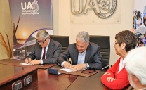 UA y Sierra Gorda SCM Firman Convenio de Colaboración de Investigación y Desarrollo