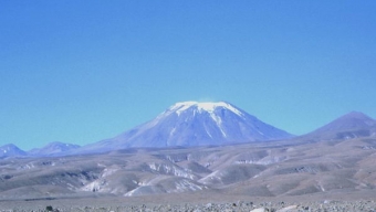 Se Declara Alerta Amarilla para la Comuna de San Pedro de Atacama por Actividad del Volcán Láscar