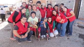 EN CALAMA VOLUNTARIOS ADAPTAN CASAS DE NIÑOS DE TELETÓN