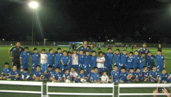 ESCUELA DE FÚTBOL DE UNIVERSIDAD DE CHILE EN BUSCA DE NUEVOS JUGADORES