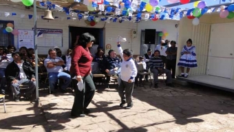 ALUMNOS DE SOLOR, CUENTAN CON 10 COMPUTADORES