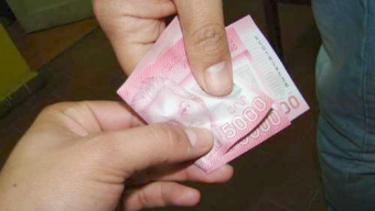 Peruano Detenido por Intentar Sobornar a Carabineros