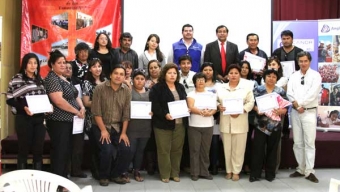 20 Dirigentes de Baquedano Finalizan Diplomado en Organizaciones Comunitarias