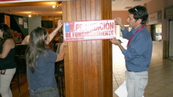 Fiscalizan Cafés y Locales de Expendio de Alimentos del Centro de Antofagasta