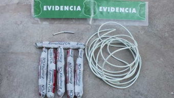 Carabineros de Taltal Incauta Explosivos Desde Bote Pesquero