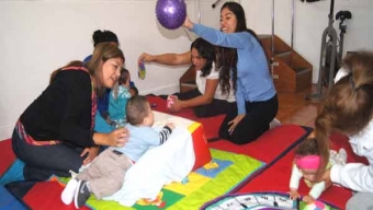 Municipio de Antofagasta Realiza Taller de Estimulación Temprana a Niños Down