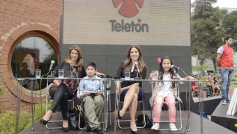 Premian a Estudiante de Calama en Concurso Pinta la Teletón 2013