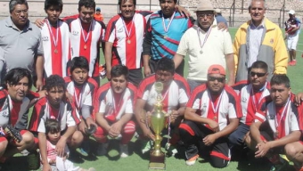 Club Deportivo Toconao se Llevó la Copa del Torneo de Futbol 2013