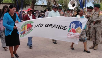 Impecable Desfile en Aniversario 33 °de la Comuna de San Pedro de Atacama