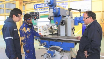 Minera El Abra Entrega Laboratorio de Mecánica para Mil Alumnos Vulnerables de Calama