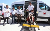 Mineros Donan a Teletón Antofagasta Dos Modernos Vehículos para el Traslado de Pacientes