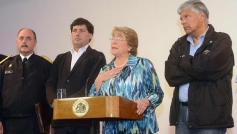 Presidenta Bachelet Acude a Zona de Catástrofe por Incendio