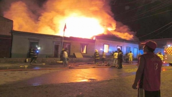Incendio Afectó a Tres Casas en Taltal