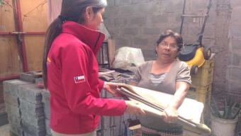 Municipio Entrega Ayuda a Familias Afectadas Por Precipitaciones