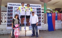 Jóvenes y Adultos Participan de Exitosa Triatlón Financiada por 2% de Deportes del CORE