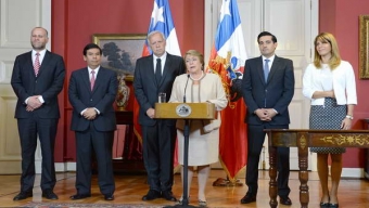 Presidenta Firma Proyecto de Ley Que Otorgará 500 Millones de Dólares Para Financiar la Reconstrucción en Regiones de Atacama y Antofagasta