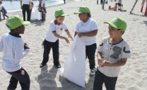 Forjadores Ambientales de la Región Participaron en Día Internacional  de la Limpieza de Playas