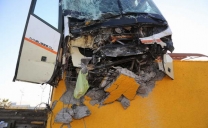 25 Metros Cuadrados de Muro Destruidos Por Accidente de Bus Interurbano en Plaza de Los Eventos