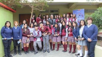 Hernán Rivera Letelier Conversó Sobre La Contadora de Películas Con Estudiantes