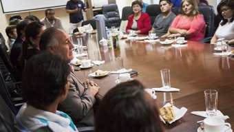 Intendente Molina Sostiene Encuentro Con Estudiantes Beneficiados Con Gratuidad y Becas