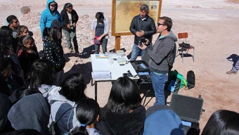 Más de Cien Estudiantes de San Pedro de Atacama Conocieron la Riqueza Científica y Patrimonial de Laguna Tebenquiche