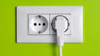 SEC Llama a Familias de Electrodependientes a Inscribirse en Registro de Empresas Eléctricas