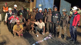 Intendente Arturo Molina:  “Rescatados con Vida Nuestros Mineros”