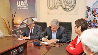 UA y Sierra Gorda SCM Firman Convenio de Colaboración de Investigación y Desarrollo