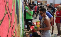 Mechoneo Solidario: Estudiantes Pintarán Gigantesco Mural en Campamento de Antofagasta