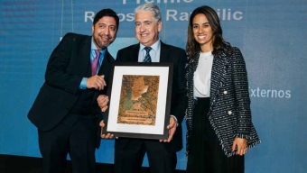 Con la Presencia Del Ministro de Minería, AIA Premió a Los Mejores Representantes de la Industria de la Región de Antofagasta