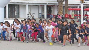 Más de 200 Niños y Niñas Participaron de la “Urbanatlon” en el Balneario Municipal