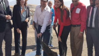 Autoridades Dan el Vamos a Construcción de Playa y Caleta La Chimba