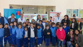 Con 400 Corazones Estudiantes Confeccionan Tres Murales Inclusivos Para Niños Del Hospital Regional