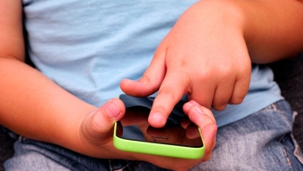 Lanzan Ciberguía de Mediación Parental Para Enfrentar Grooming y Ciberbullying