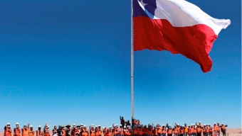 Chuquicamata Realizó Tradicional Izamiento de la Bandera