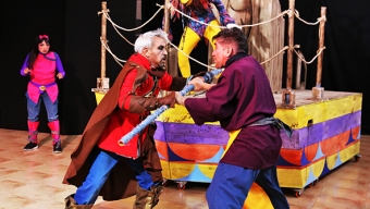 Compañía de Teatro de la UA Inicia Nueva Temporada Con Una Entretenida Obra Familiar