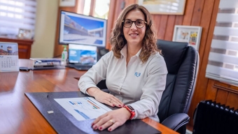 Katharina Jenny Arroyo, Gerenta General de FCAB, es Galardonada a Nivel Internacional Con el Premio Mujeres del Ferrocarril 2023