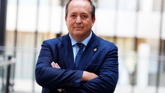 32 Fundaciones de 11 Regiones Bajo Investigación de la Fiscalía