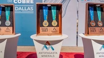 En Minera Centinela se dan a conocer las medallas de Santiago 2023, con corazón de cobre
