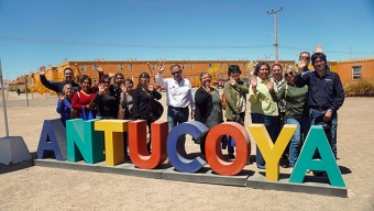 Mujeres de María Elena Fabricaron Mil 800 Cortinas Para Campamento de Minera Antucoya