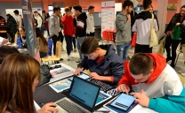 Orientación Vocacional: Estudiantes no titulados llega al 40% al octavo año y crece la deserción