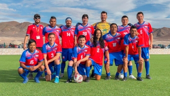 Partido Amistoso Entre Leyendas de la Roja y Viejos Cracks de Peine Puso Fin al Verano 2024 en el Salar de Atacama