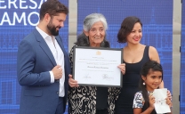 Actriz Antofagastina Teresa Ramos Recibió Premio Nacional Presidente de la República