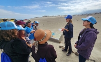 Trekking Científico Para Celebrar el Día Del Deporte: Personas Mayores de Mejillones Recorrieron la Pampa