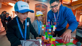 Niños y Niñas de San Pedro de Atacama y Peine Programaron Robots en Campamento de Invierno 2025